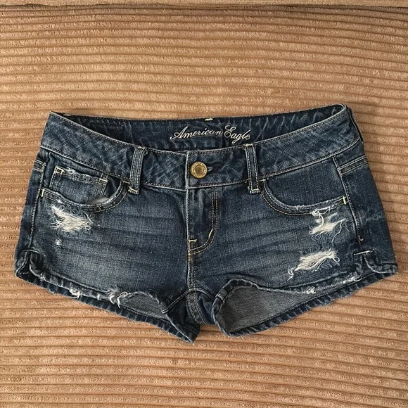 AMERICAN EAGLE OUTFITTERS Y2K Denim Shorts Sz 00 - Picture 1 of 5
